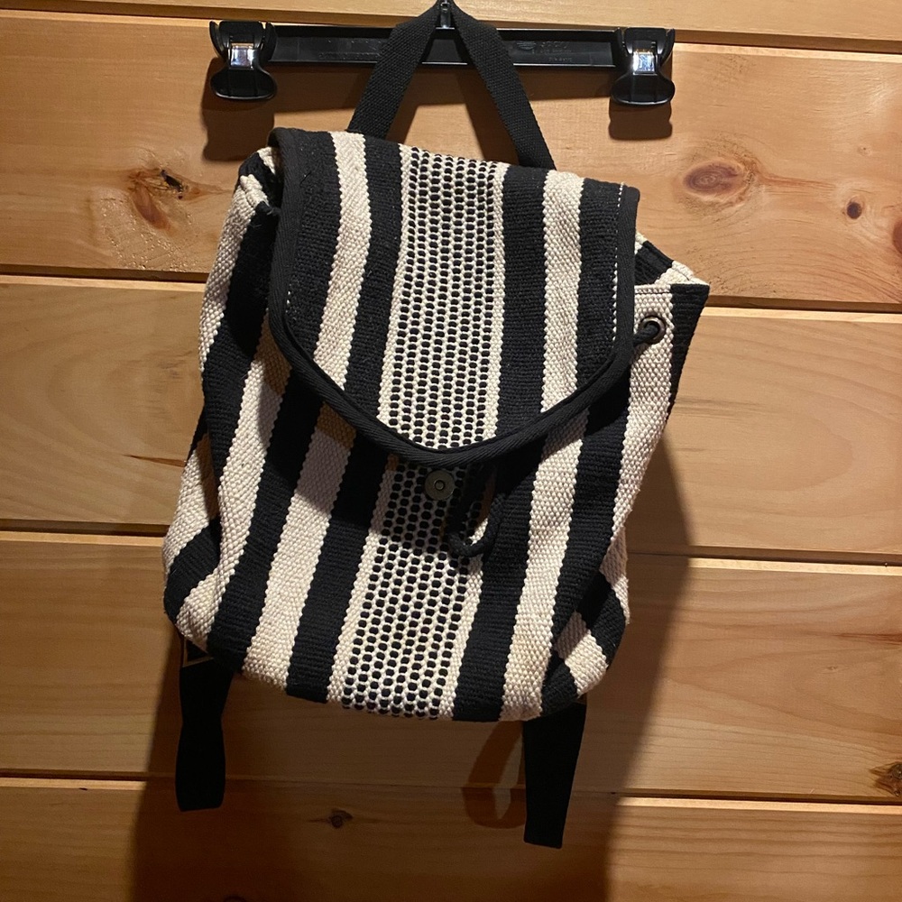 Universal threads backpack purse